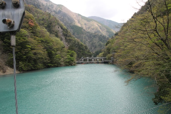 夢の吊り橋こと寸又峡へ H29 4月中旬 日曜午前の様子 4