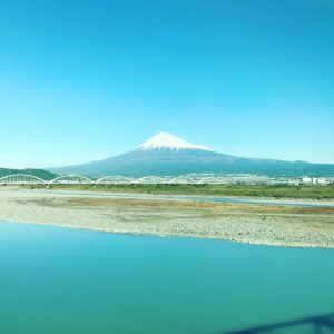 新幹線から見た富士山